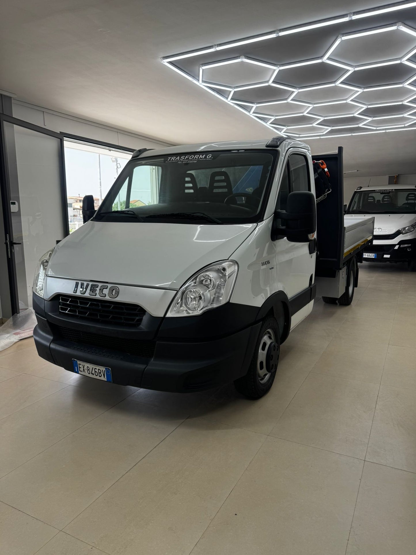 Iveco Daily 35-150 gru e ribaltabile