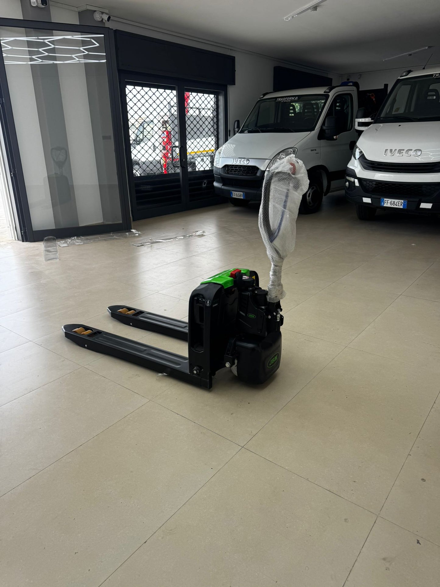 Carrello elevatore elettrico JBM 15Q
