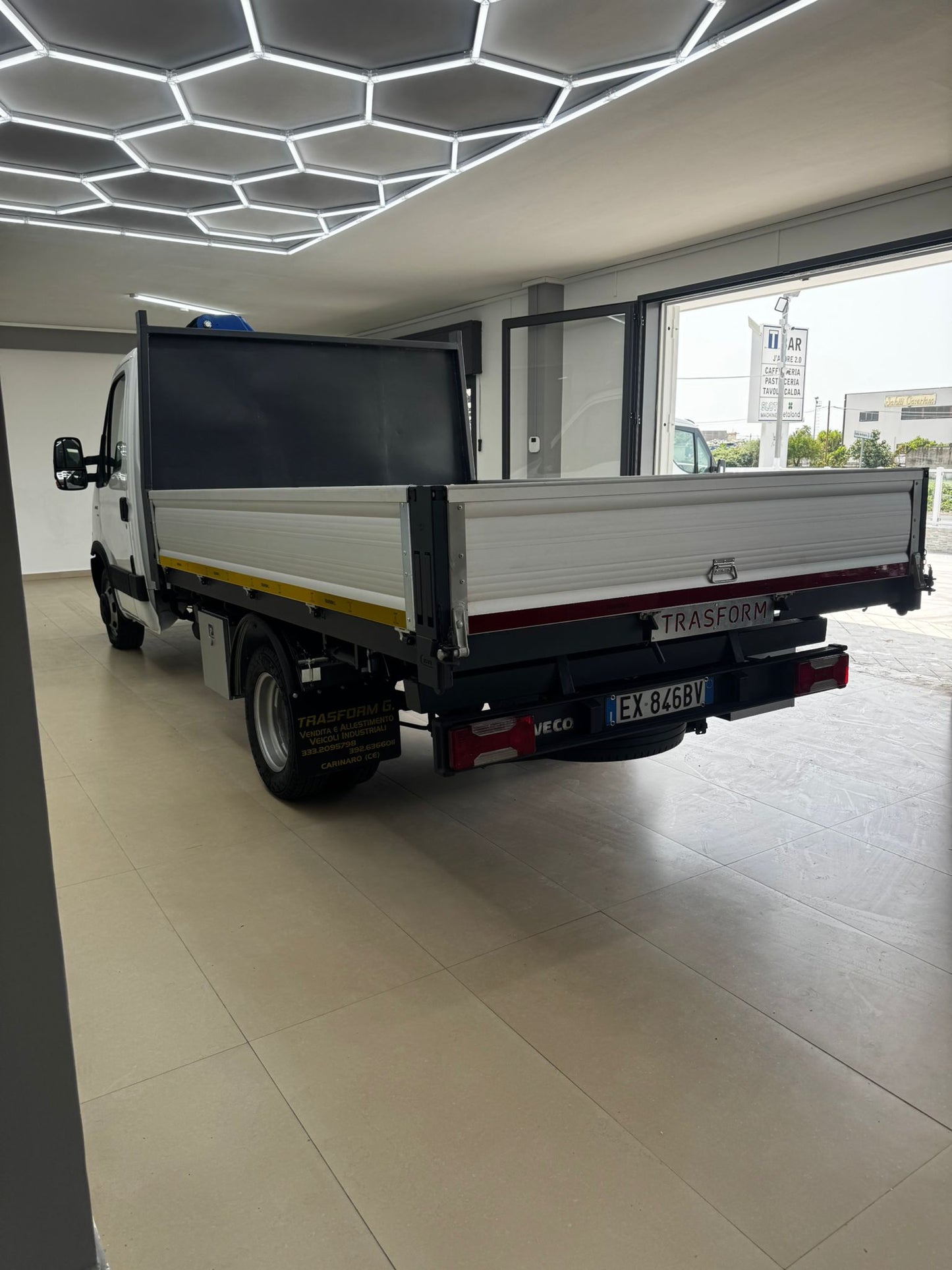 Iveco Daily 35-150 gru e ribaltabile