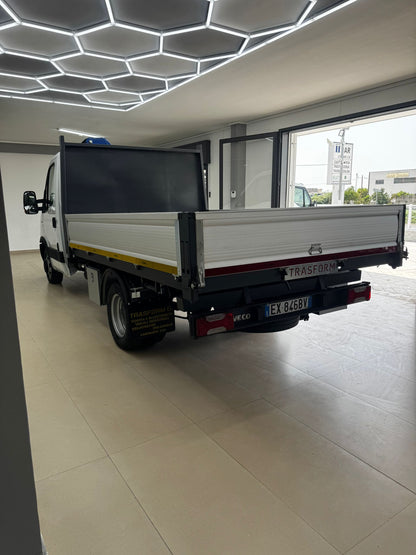 Iveco Daily 35-150 gru e ribaltabile